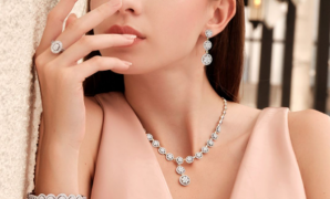 Tips Membeli Kalung Berlian Mewah Untuk Hadiah Anniversary